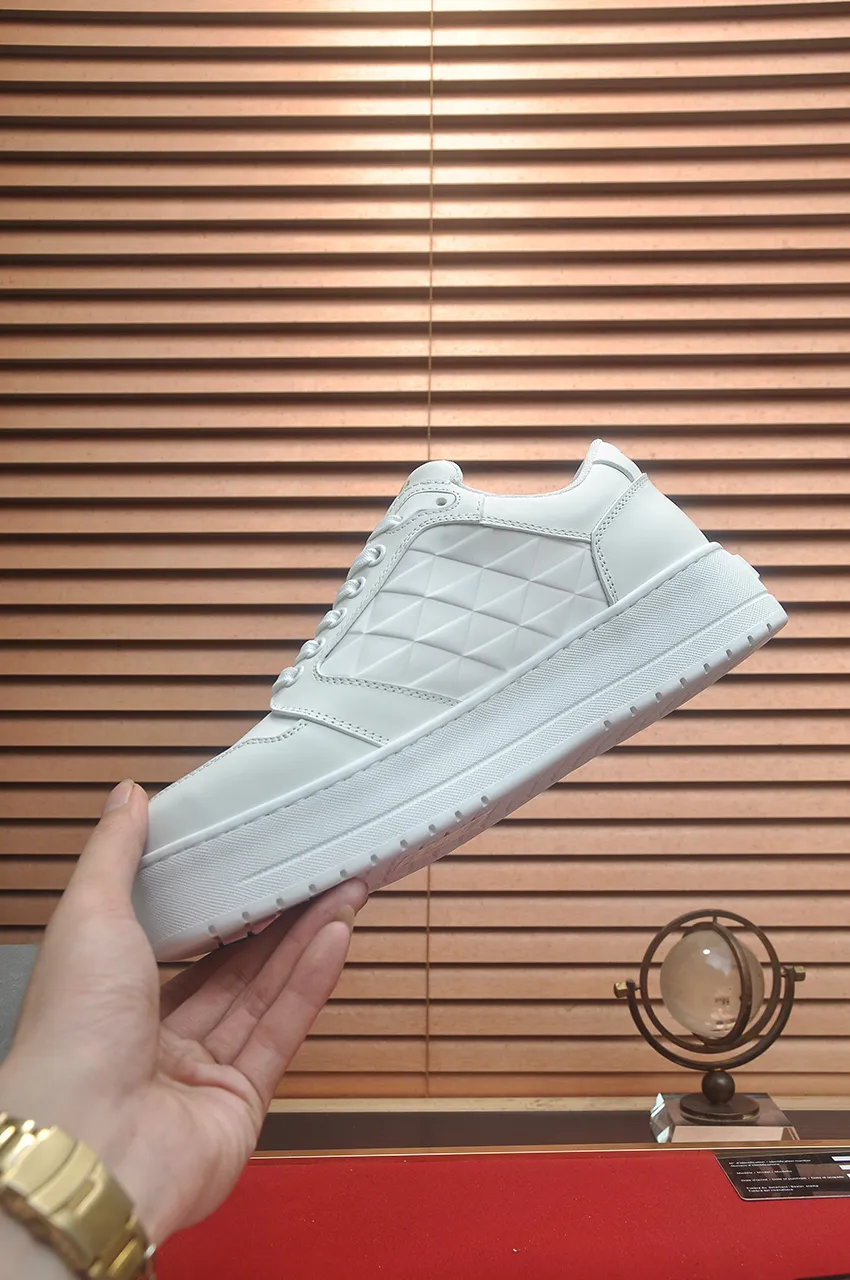 Men's shoes 💰580💶【PRADA】Top original, new season, high quality original goods, top imported calfskin with original imported glue, imported cowhide inside with original cowhide feet, original outsole! Quality guaranteed! Code 38-45 (45 customized)